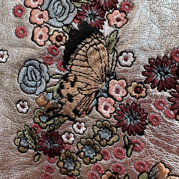 Zara Outerwear Silver Metallic Bomber Jacket Embroider Floral Butterflies Size M - Picture 5 of 15